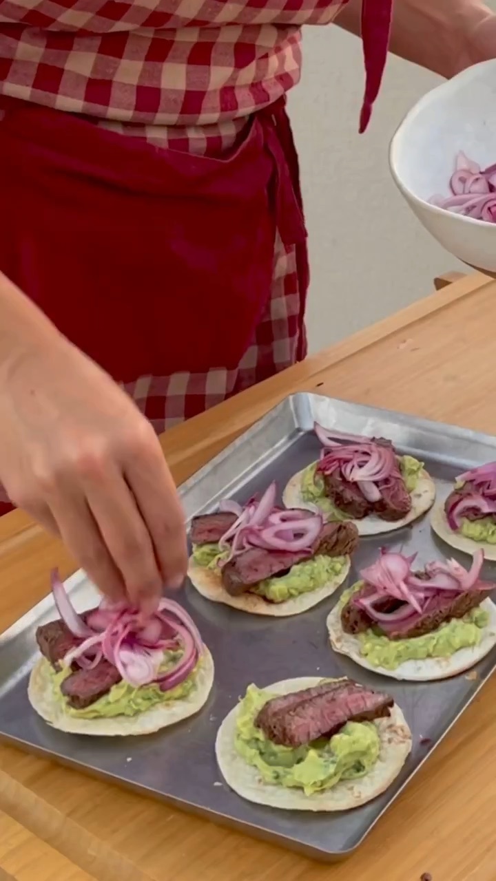 Steak and guacamole tacos